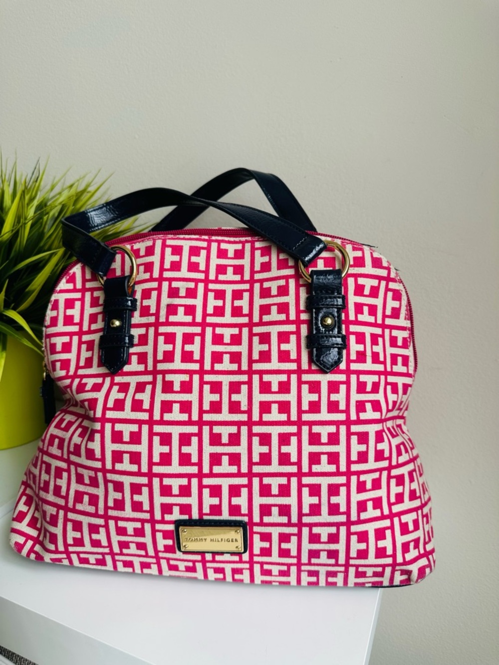Tommy Hilfiger |  Hot Pink Canvas Patterned Satchel with Black Patent Handles - Picture 11 of 11